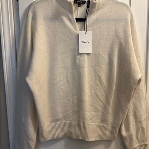 Theory NWT 100% Cashmere Sweater Women’s Medium Ivory Cream Luxury Knit
